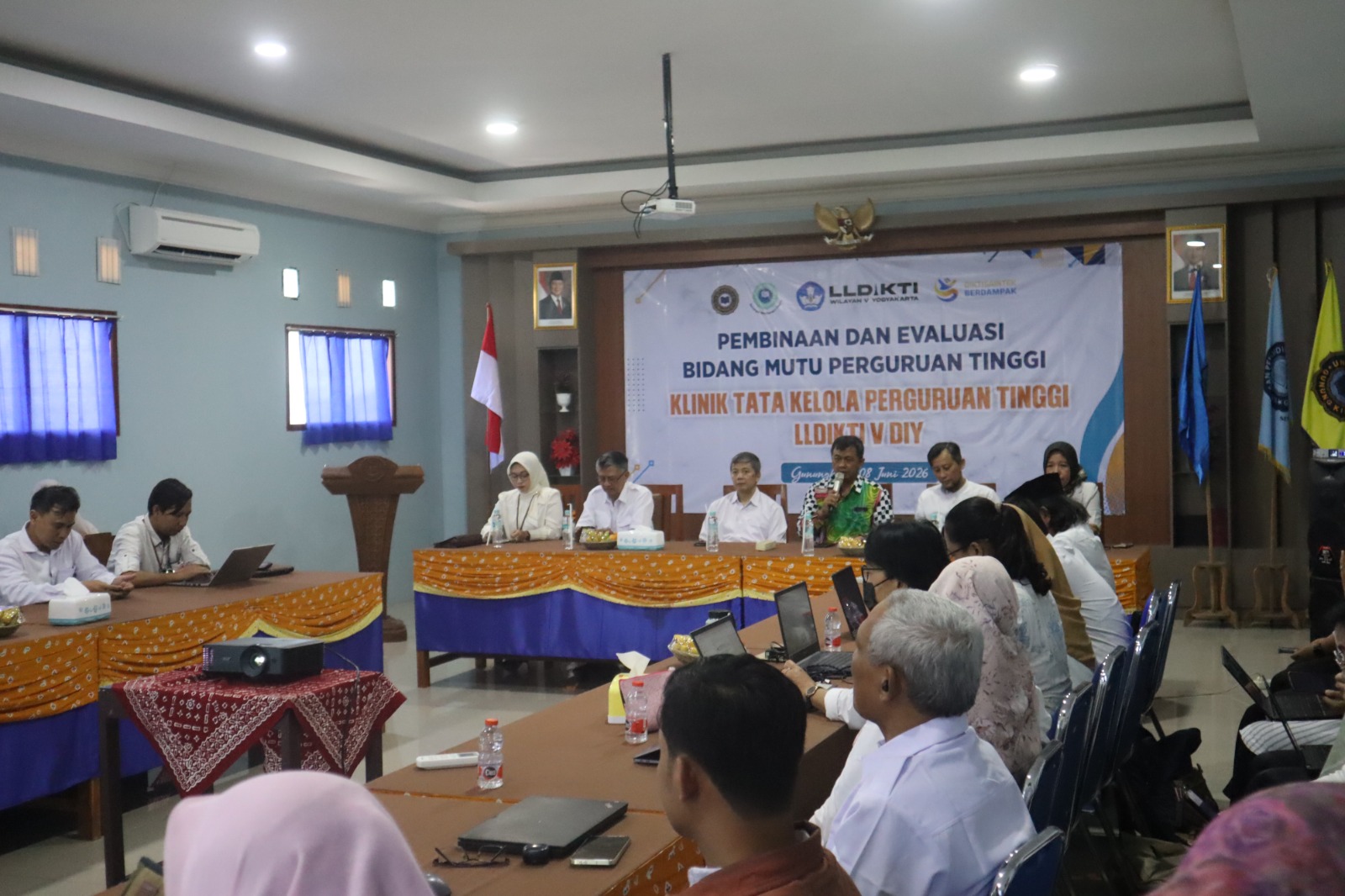 Langkah Strategis UGK Tingkatkan Mutu Perguruan Tinggi Bersama LLDIKTI Wilayah V